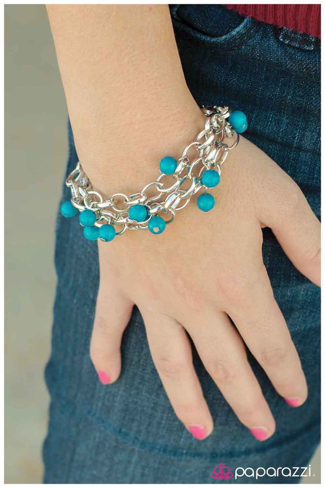 Paparazzi Bracelet ~ Links of Luxury - Blue
