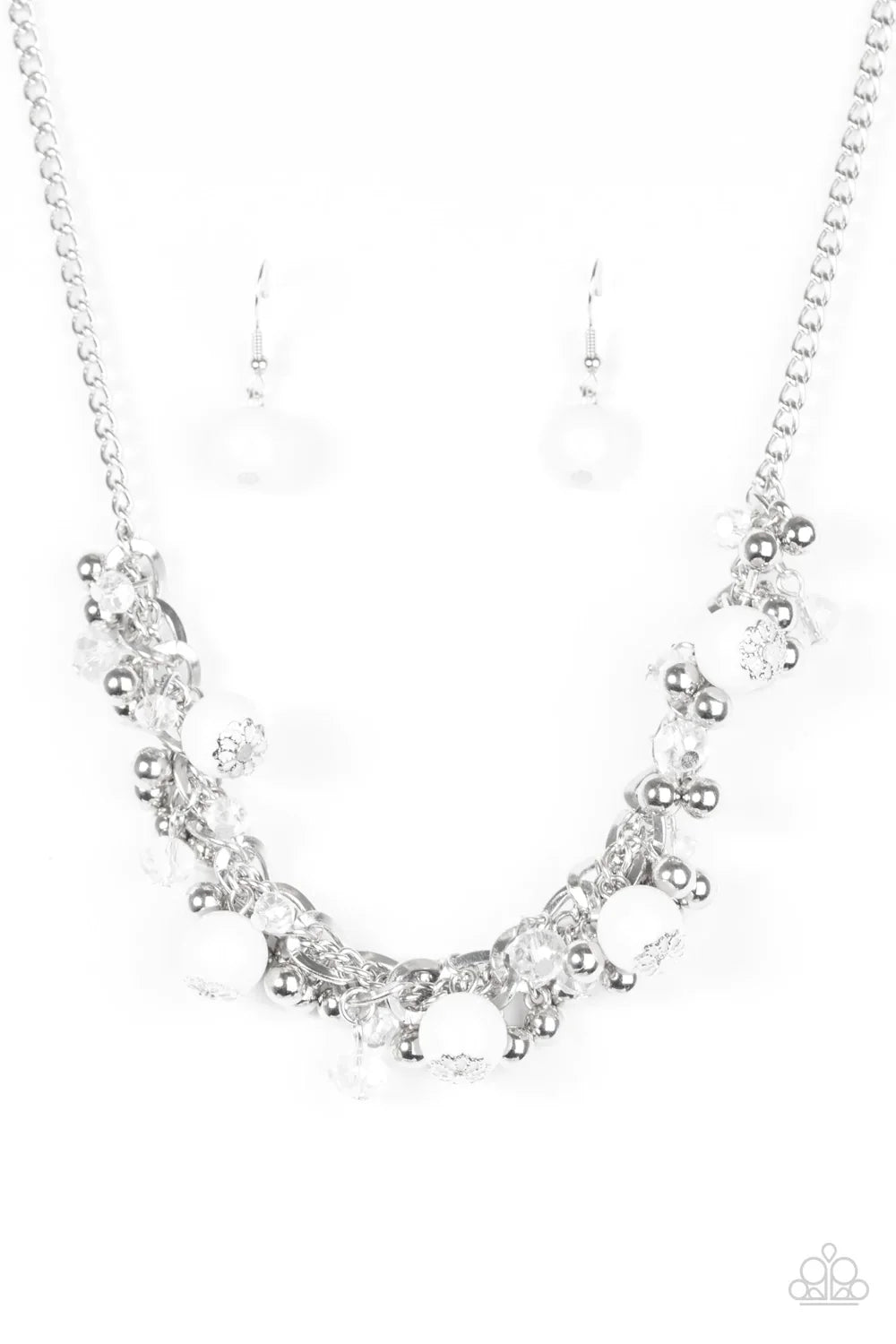 Paparazzi Necklace ~ A Pop Of Posh - White