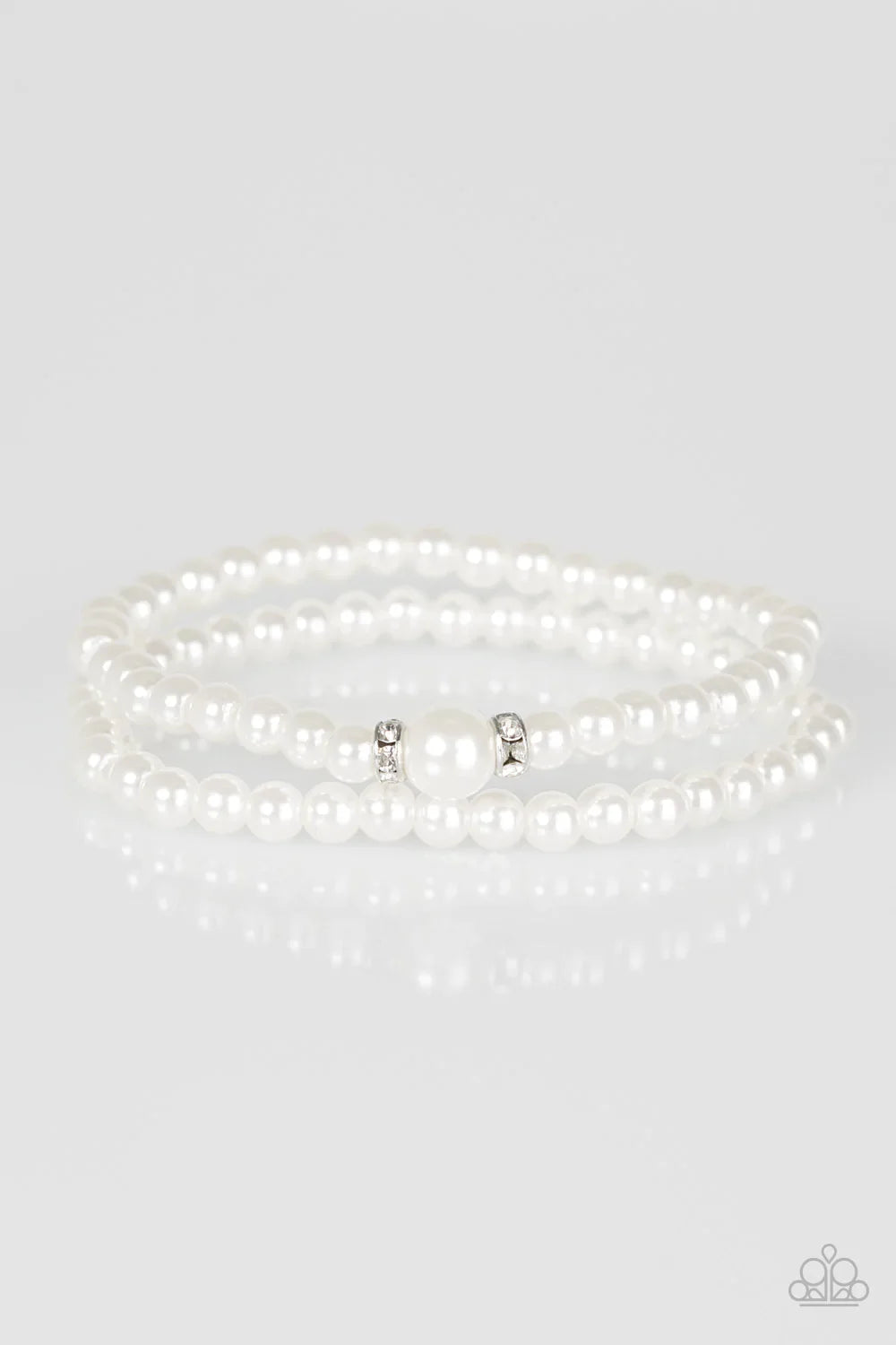 Paparazzi Bracelet ~ Cambridge Chic - White