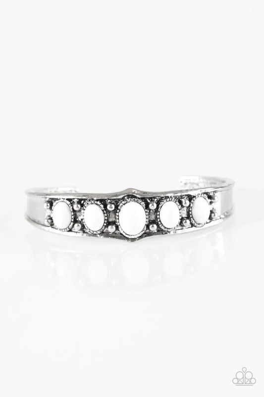 Paparazzi Bracelet ~ Highlander - White