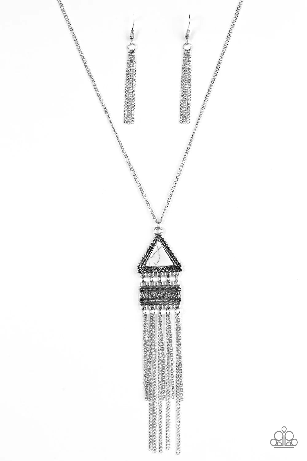 Paparazzi Necklace ~ Anasazi Awe - White