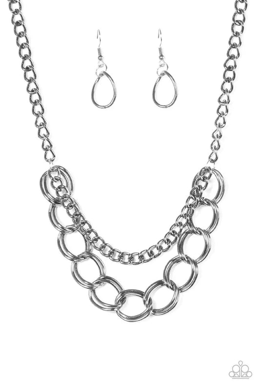 Paparazzi Necklace ~ Top Boss - Black