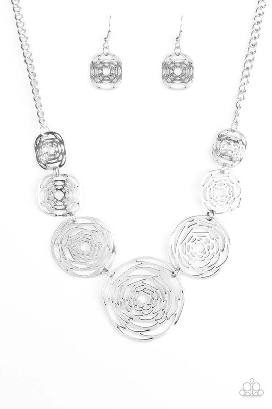 Paparazzi Necklace ~ Cave Vogue - Silver