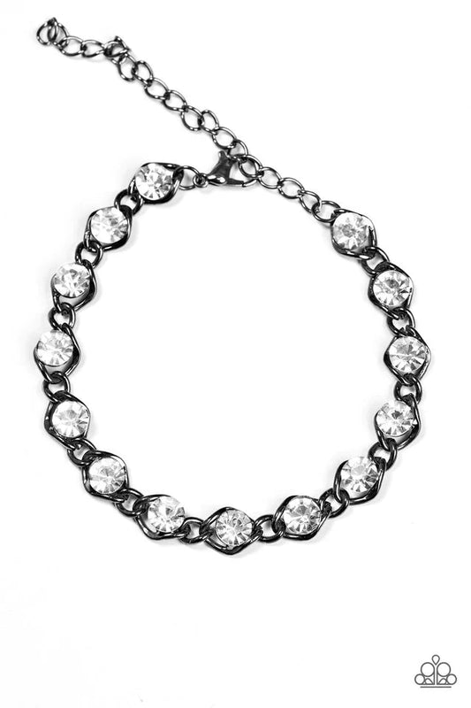 Paparazzi Bracelet ~ Last GLAM Standing - Black