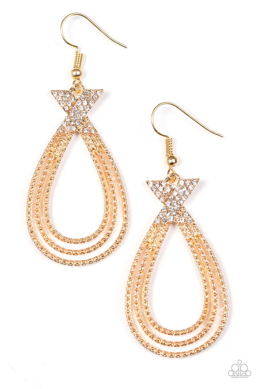 Paparazzi Earring ~ Fair FAME - Gold