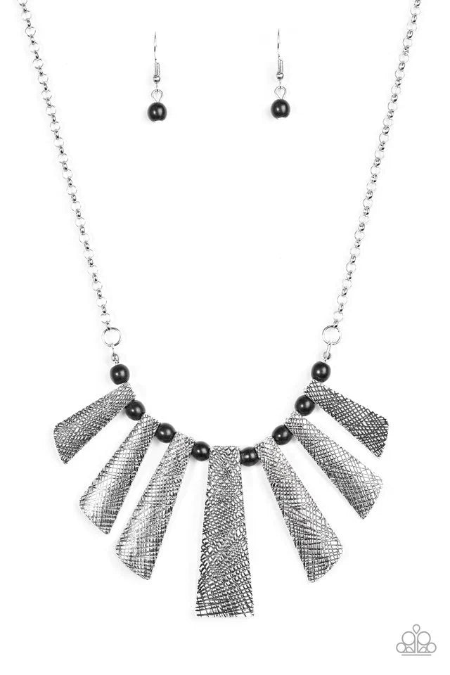 Paparazzi Necklace ~ Sassy Stonehenge - Black