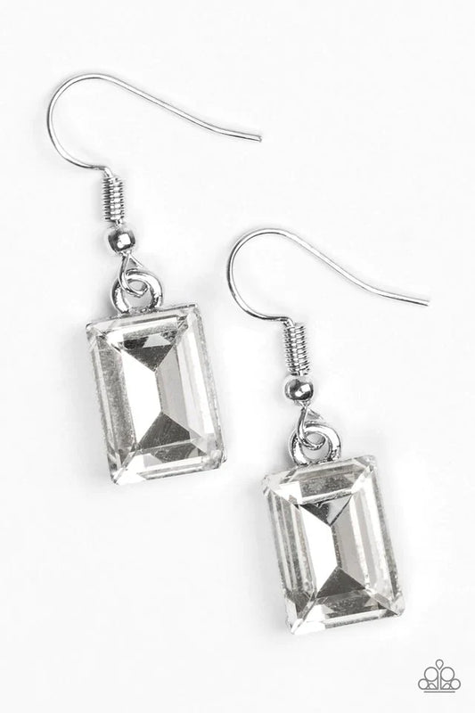 Paparazzi Earring ~ Dining With Divas - White