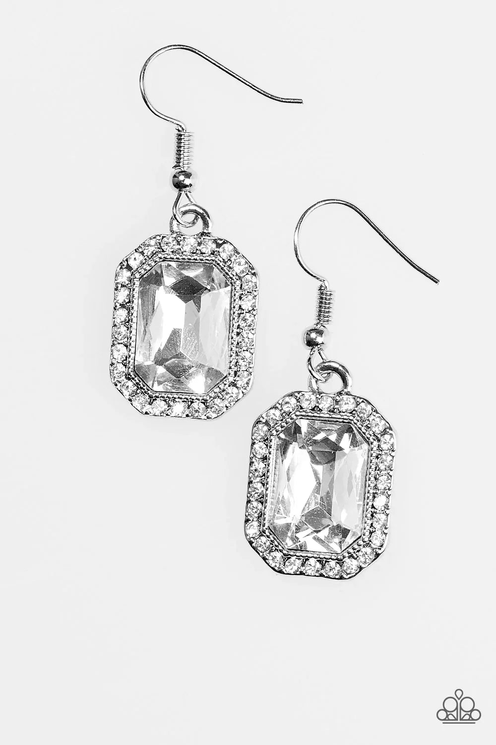 Paparazzi Earring ~ Crown Court - White