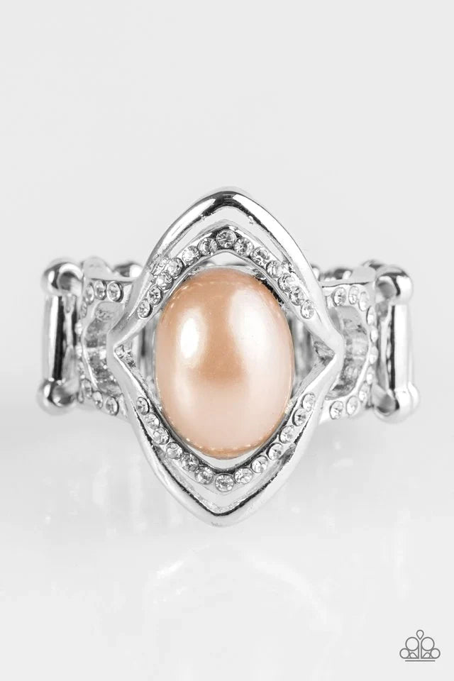 Paparazzi Ring ~ Positively Posh - Brown