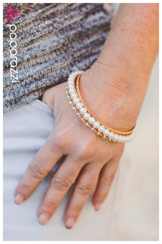 Paparazzi Bracelet ~ Classic Twist - White