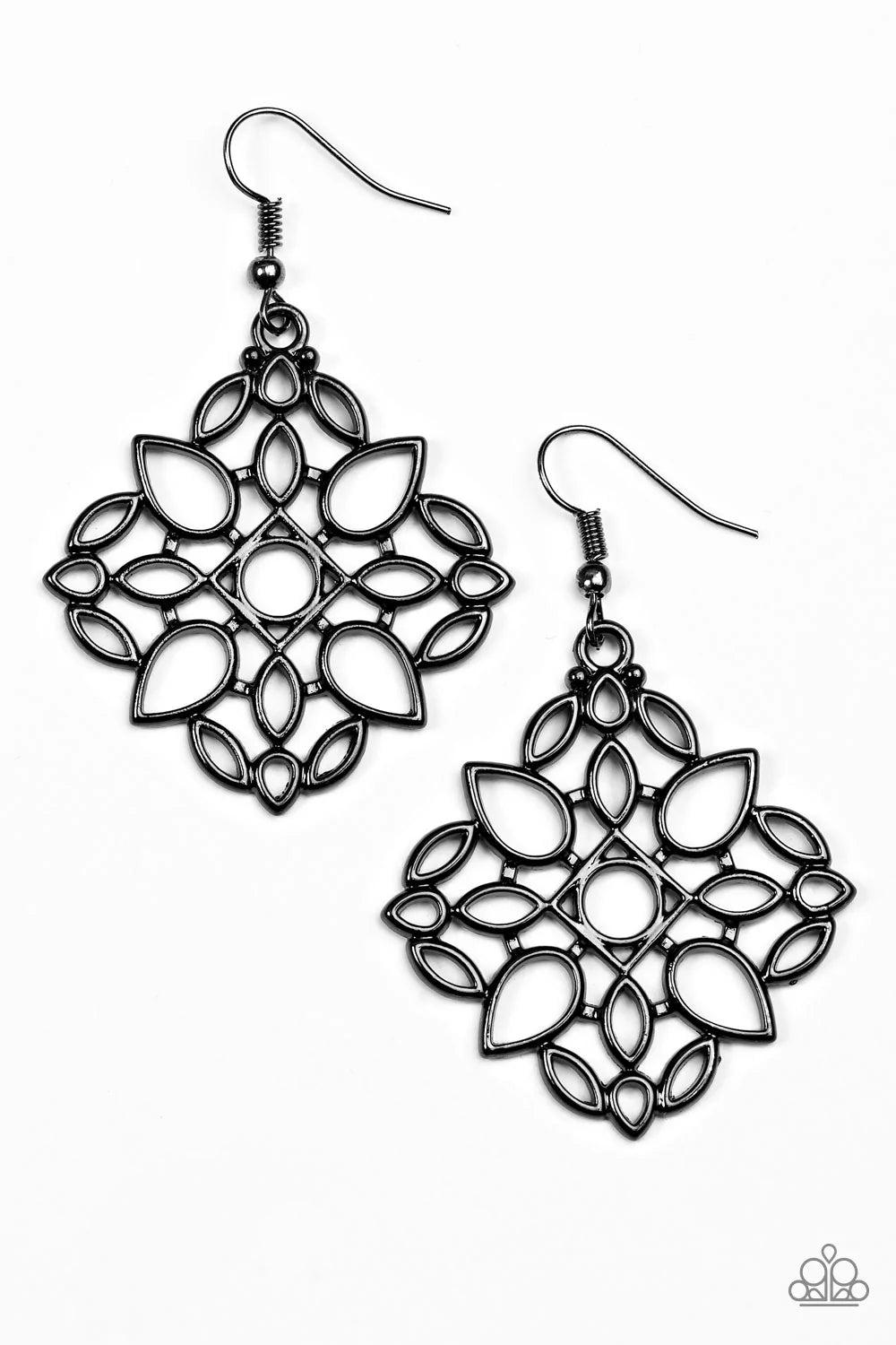 Paparazzi Earring ~ Elaborate Scheme - Black