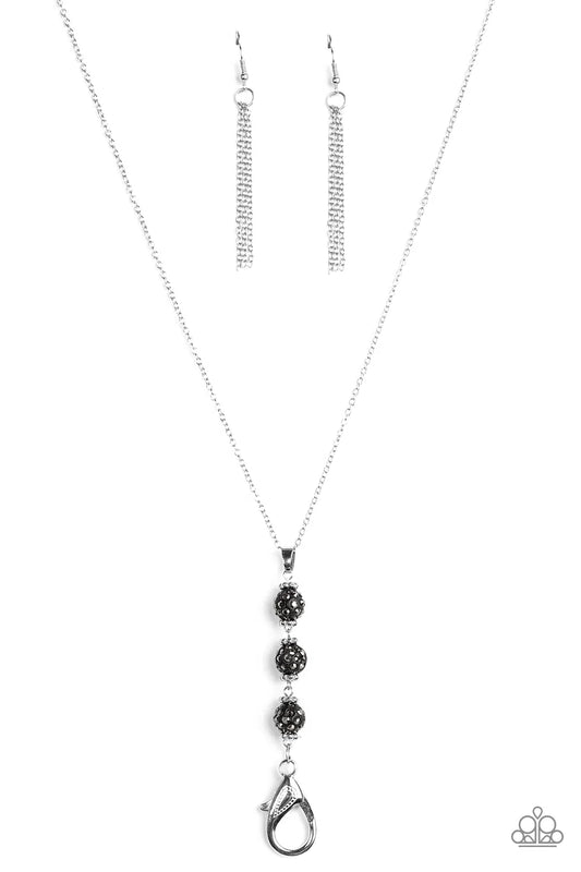 Paparazzi Necklace ~ The DIVA Wears Prada - Black