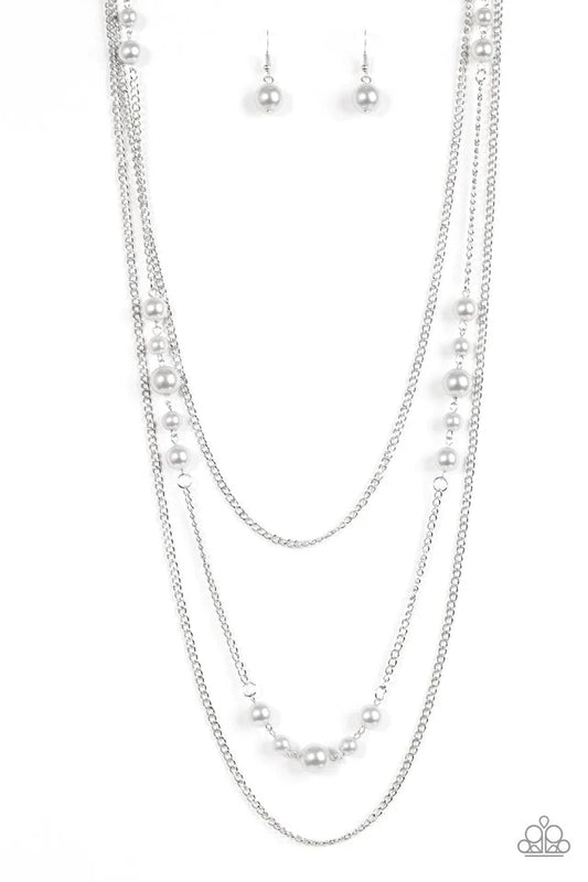 Paparazzi Necklace ~ Diva Dilemma - Silver