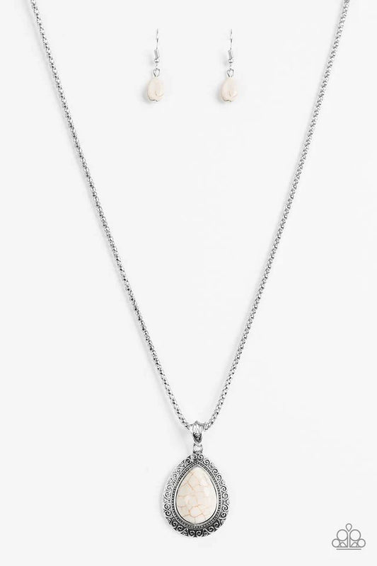 Paparazzi Necklace ~ Deep Creek - White