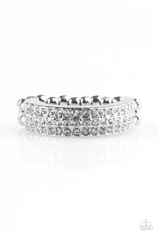 Paparazzi Ring ~ Turn The Other CHIC - White