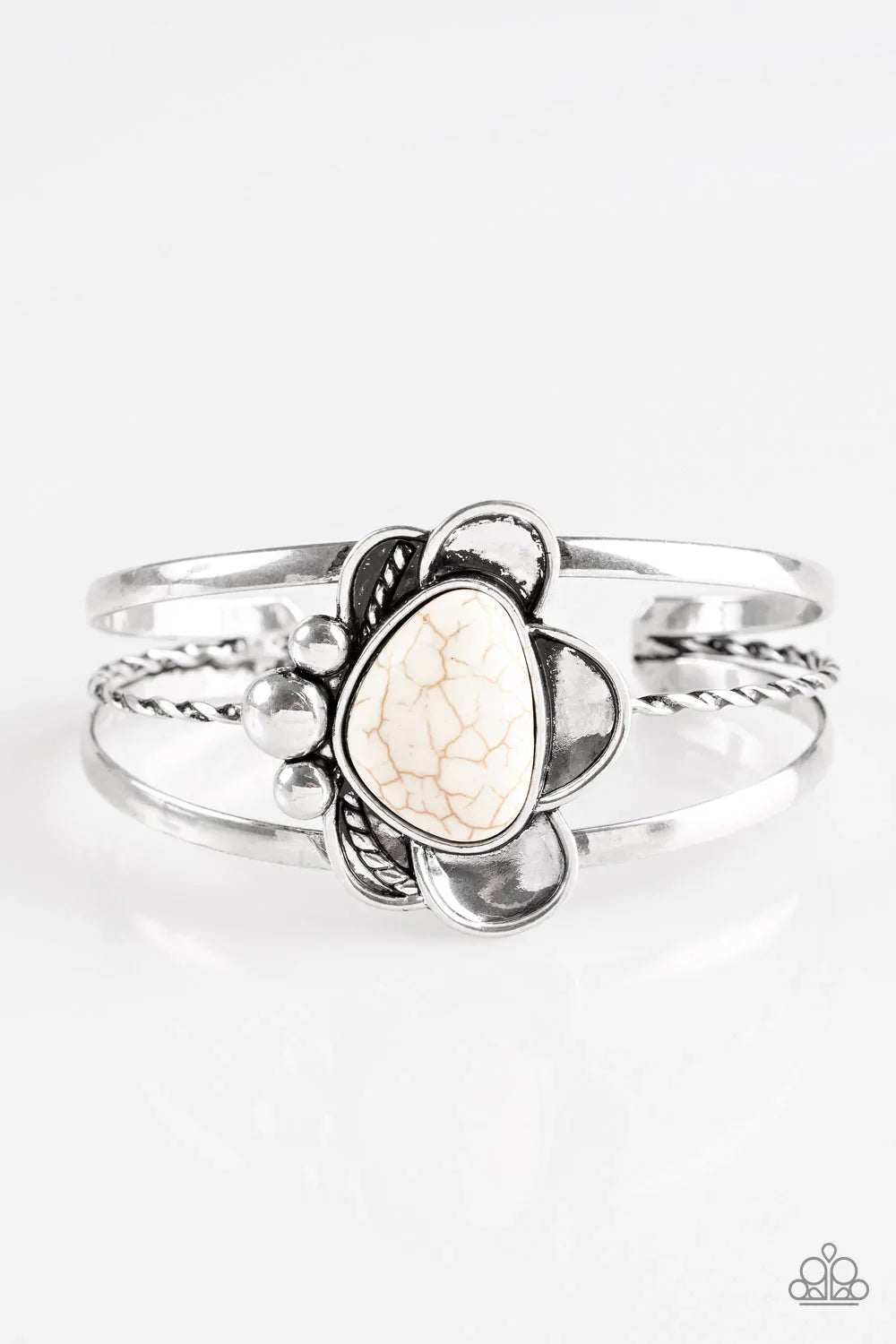 Paparazzi Bracelet ~ Sahara Sunflowers - White