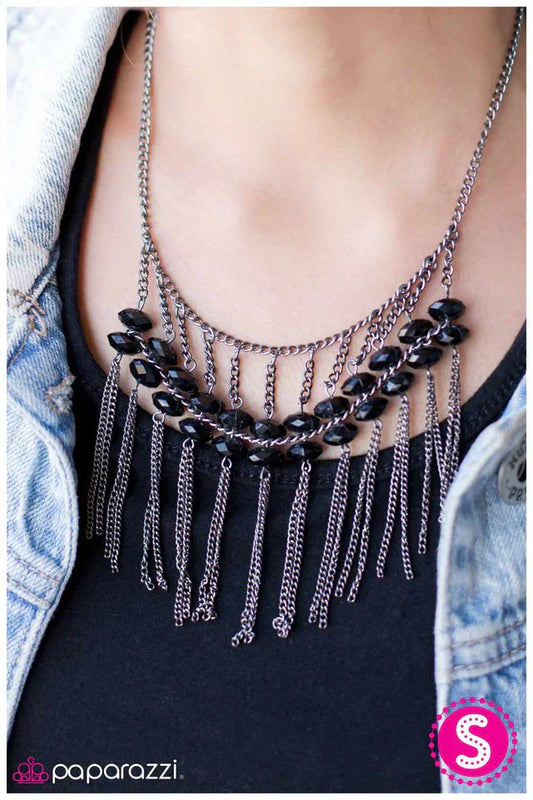 Paparazzi Necklace ~ A Chorus Line - Black