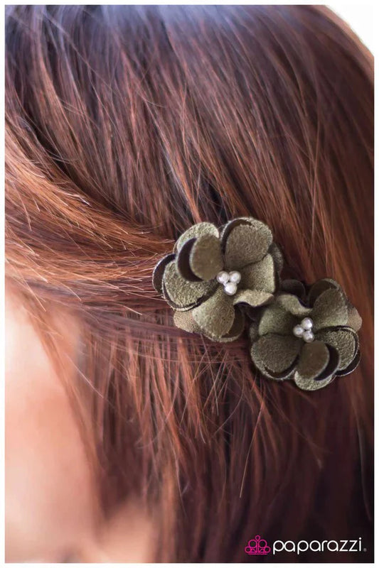 Paparazzi Hair Accessories ~ Double Duty - Green