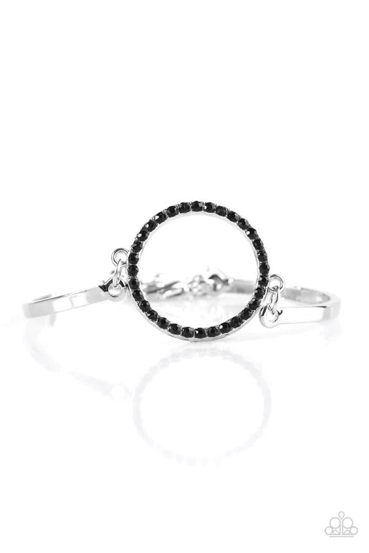 Paparazzi Bracelet ~ Center Of Couture - Black