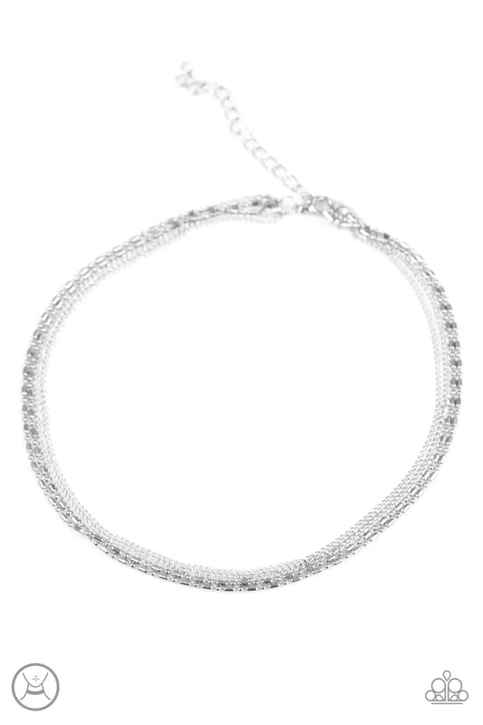 Paparazzi Necklace ~ Metro Mayhem - Silver