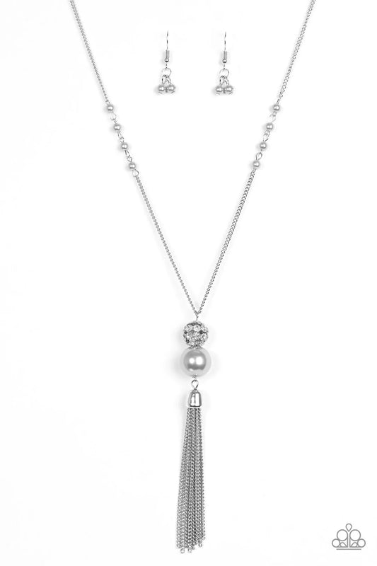 Paparazzi Necklace ~ The Only Show In Town - Silver