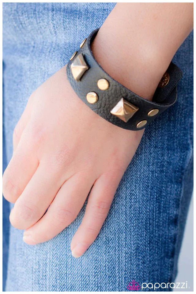 Paparazzi Bracelet ~ As Good As Gold - Black