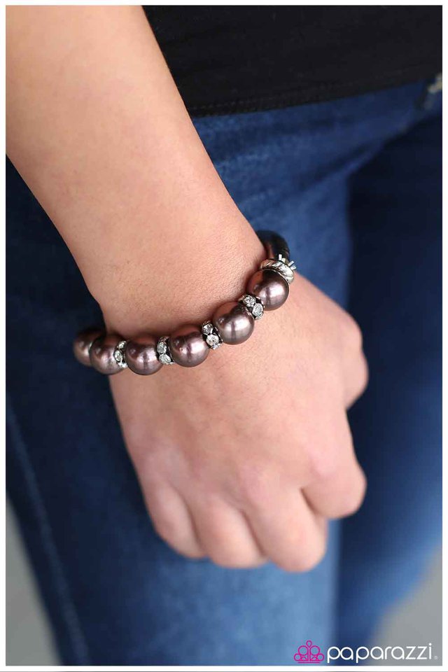 Paparazzi Bracelet ~ If I Were A Rich Girl - Brown