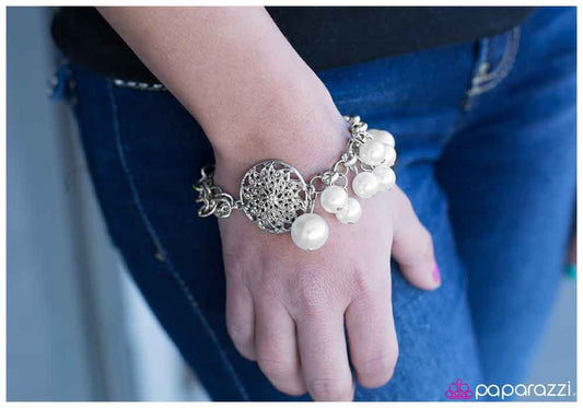 Paparazzi Bracelet ~ Hot Headed - White