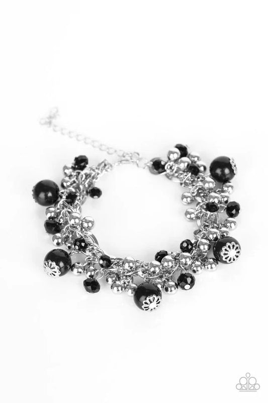 Paparazzi Bracelet ~ Pretty In Posh - Black