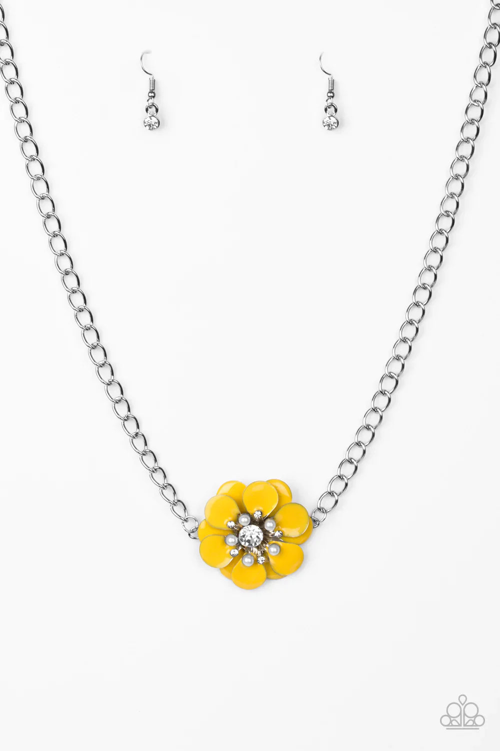 Paparazzi Necklace ~ Hibiscus Hula - Yellow