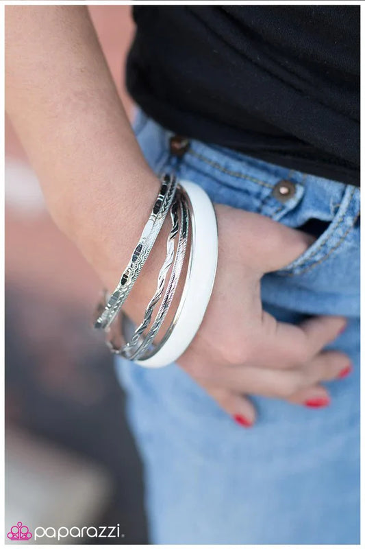 Paparazzi Bracelet ~ White Knight - White