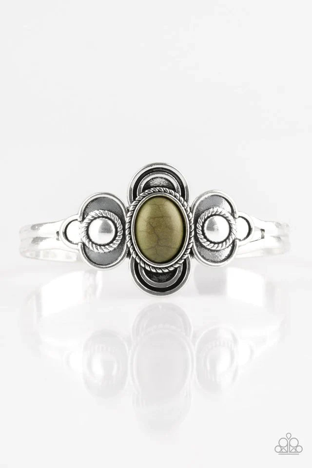 Paparazzi Bracelet ~ Dream COWGIRL - Green