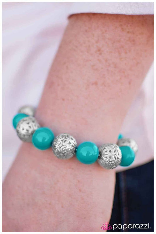 Paparazzi Bracelet ~ Drops Of Jupiter - Blue