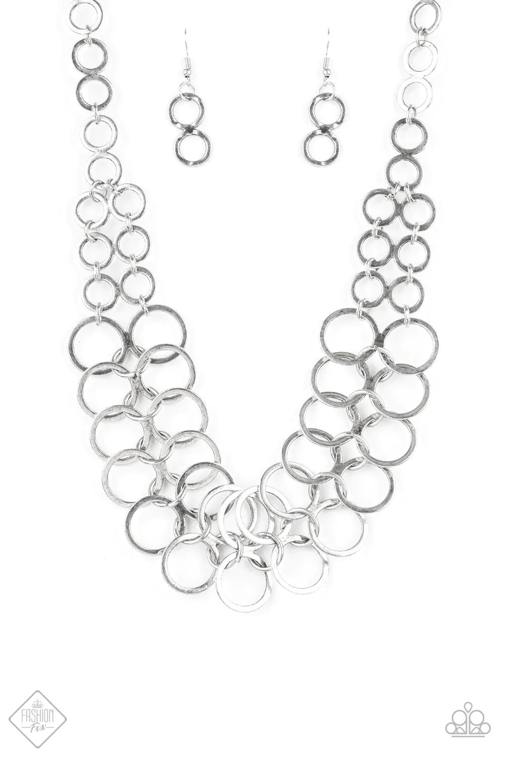 Paparazzi Necklace ~ Metro Maven  - Silver