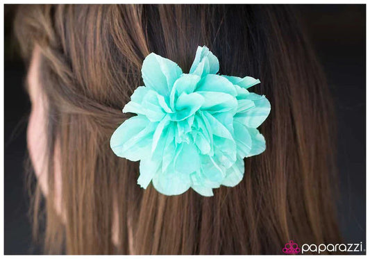 Paparazzi Hair Accessories ~ Beauty In the Breakdown - Green