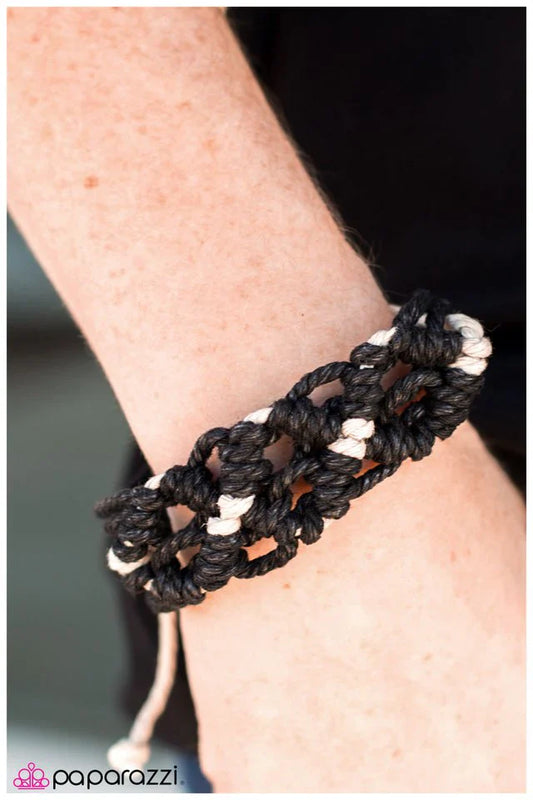Paparazzi Bracelet ~ Tight-Knit - Black