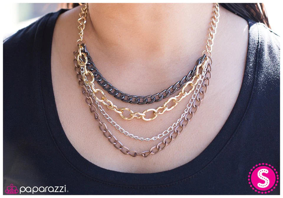 Paparazzi Necklace ~ Make My Day - Gold