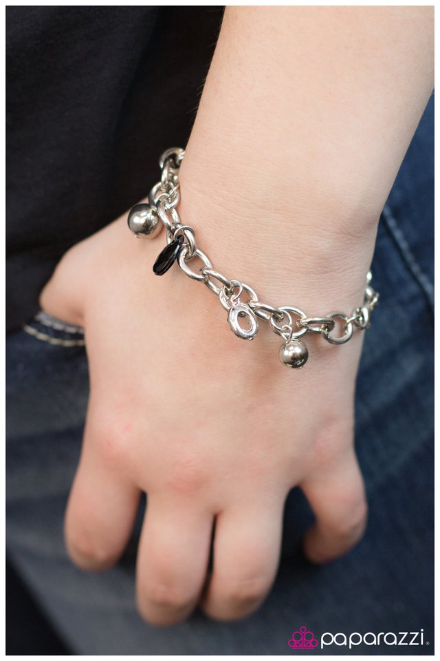 Paparazzi Bracelet ~ I Told You So - Black