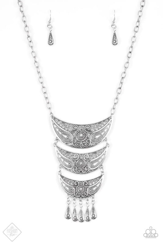 Paparazzi Necklace ~ Go STEER-Crazy  - Silver