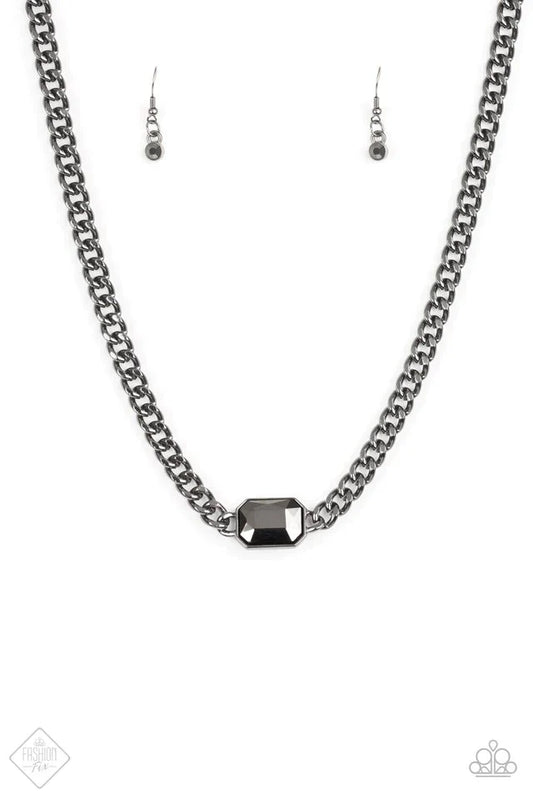 Paparazzi Necklace ~ Catwalk Conqueror - Black