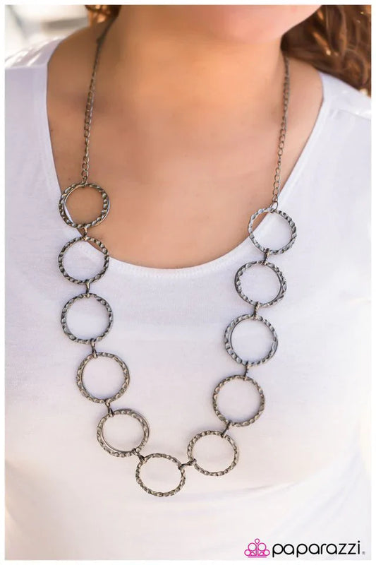 Paparazzi Necklace ~ When the Going Gets Tough - Black