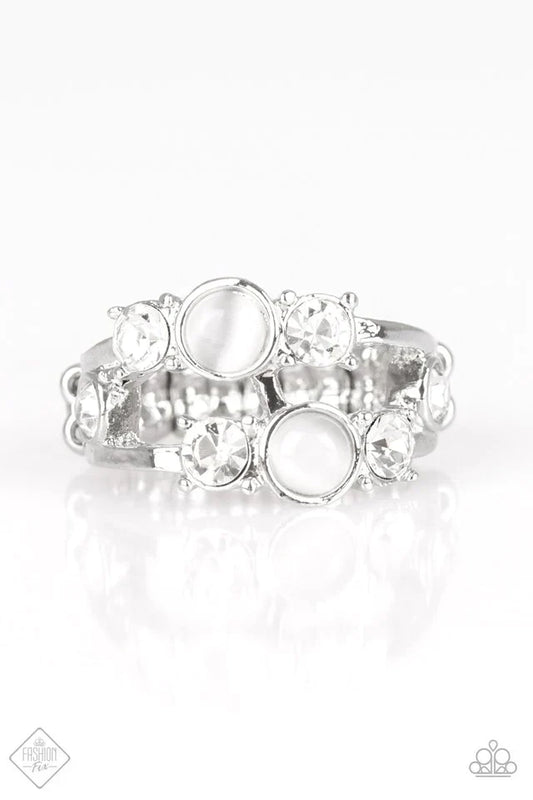 Paparazzi Ring ~ Moonlit Masquerade - White