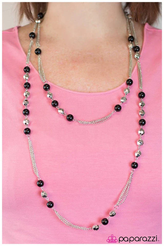 Paparazzi Necklace ~ Metallic Melody - Black
