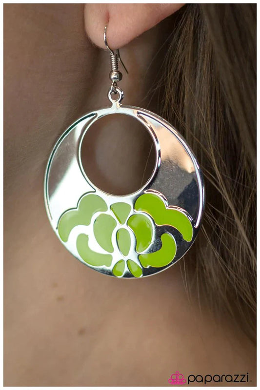 Paparazzi Earring ~ ISLE Survive - Green