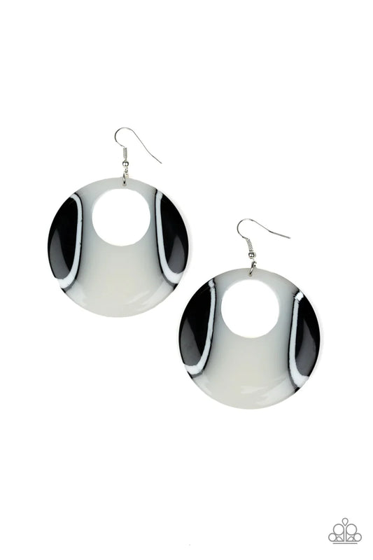 Paparazzi Earring ~ HAUTE Topic - White