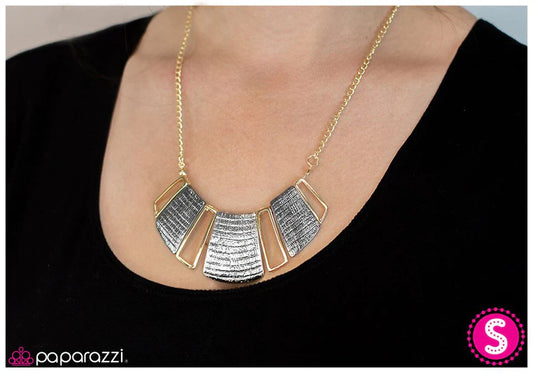 Paparazzi Necklace ~ Building An Empire - Black