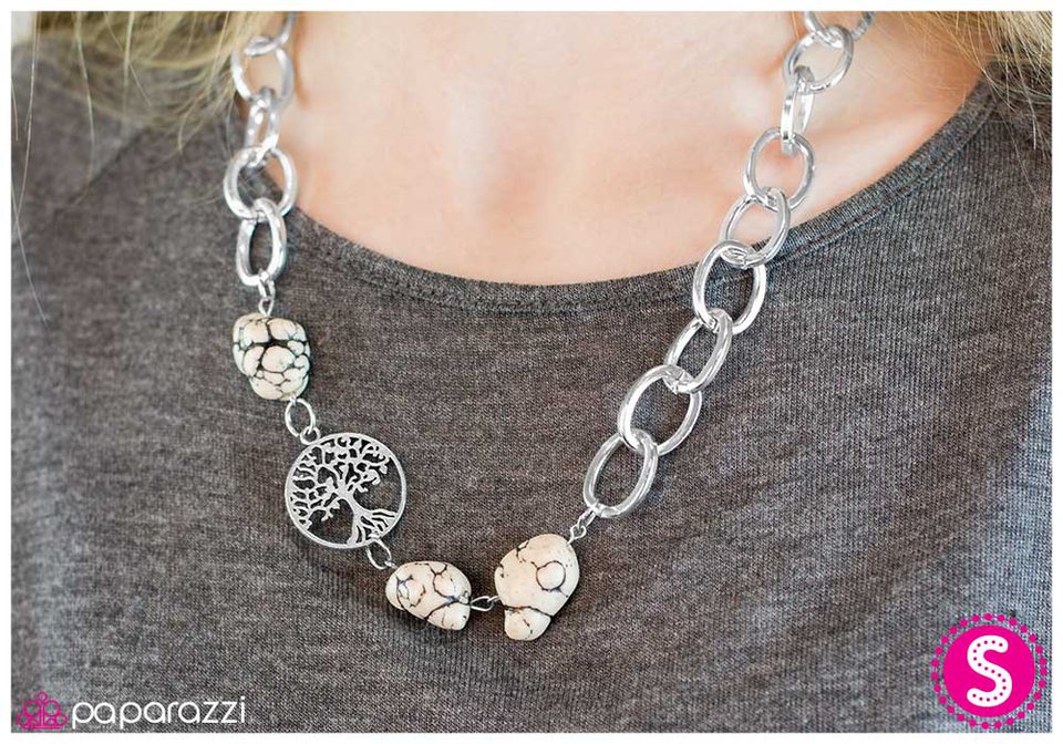 Paparazzi Necklace ~ Putting Down Roots - White