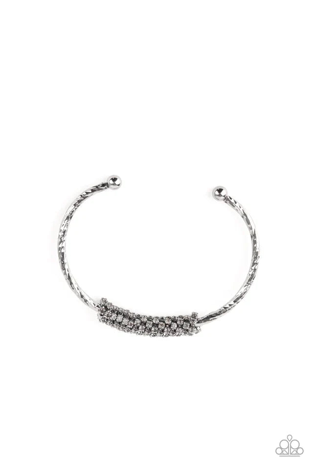 Paparazzi Bracelet ~ Twinkling Twist - Black