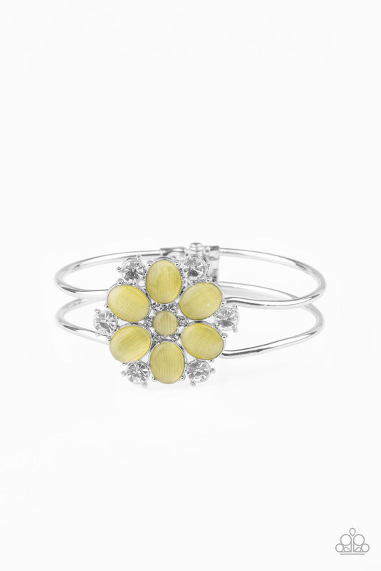 Paparazzi Bracelet ~ Garden Extravagance - Yellow