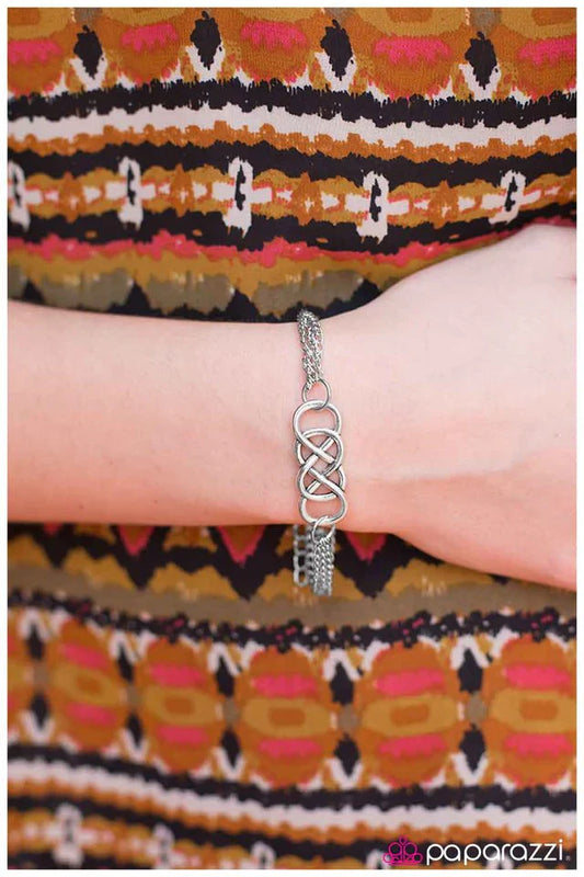 Paparazzi Bracelet ~ Infinite Thrills - Silver